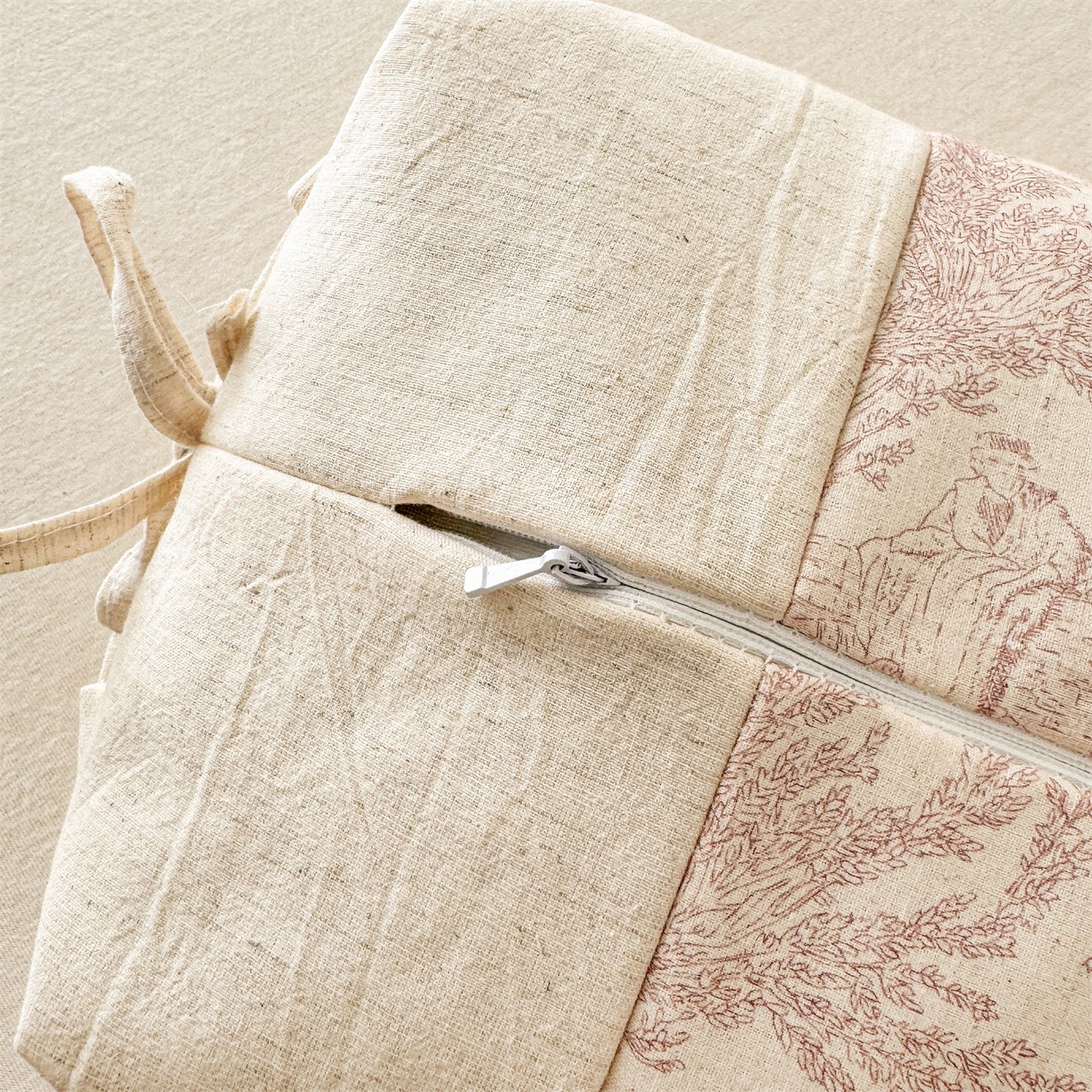 91家纺网 家纺一手货源 找家纺 麦肯锡 2025新款棉麻古朴荞麦两用枕  枕头枕芯 田园粉/只