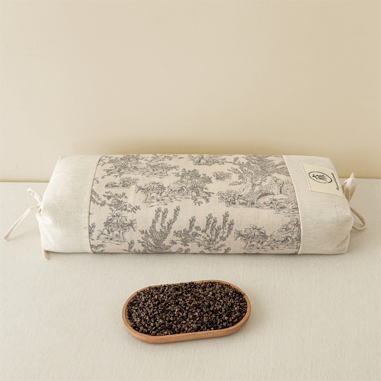 91家纺网 家纺一手货源 找家纺 麦肯锡 2025新款棉麻古朴荞麦两用枕  枕头枕芯 田园灰/只