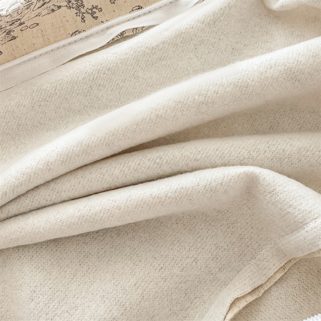 91家纺网 家纺一手货源 找家纺 麦肯锡 2025新款棉麻古朴荞麦两用枕  枕头枕芯 田园灰/只