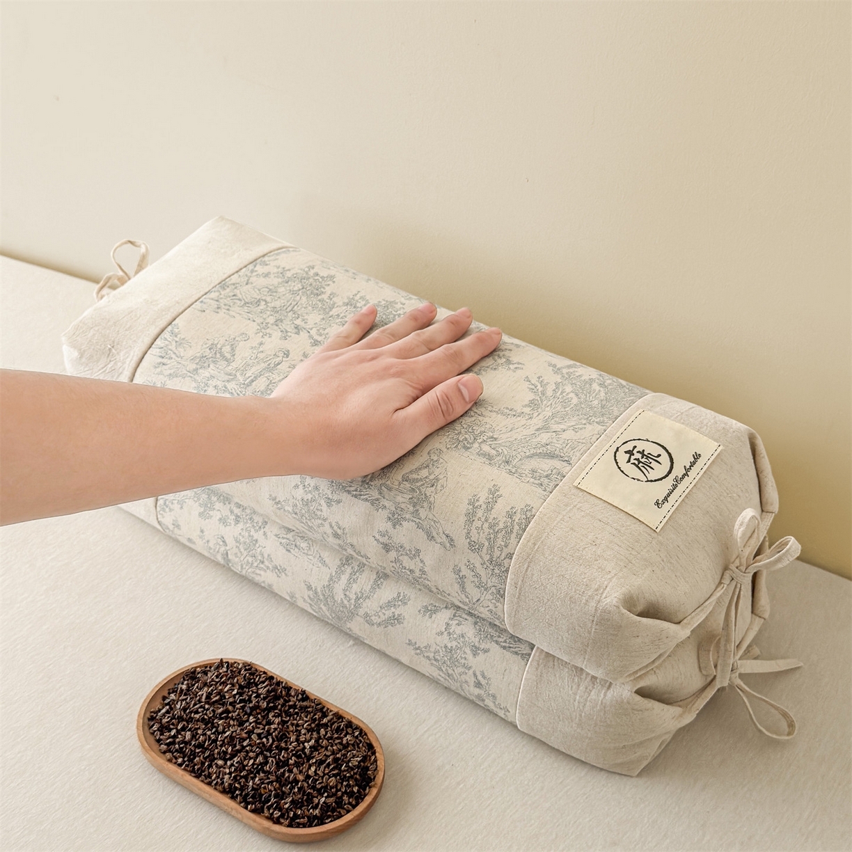 91家纺网 家纺一手货源 找家纺 麦肯锡 2025新款棉麻古朴荞麦两用枕  枕头枕芯 田园蓝/只