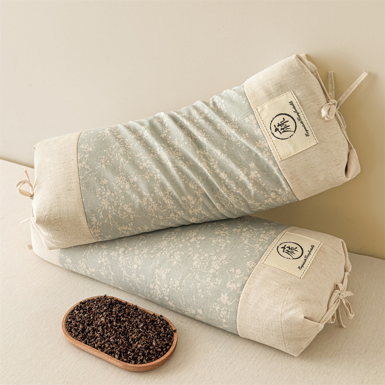 91家纺网 家纺一手货源 找家纺 麦肯锡 2025新款棉麻古朴荞麦两用枕  枕头枕芯 花卉蓝/对