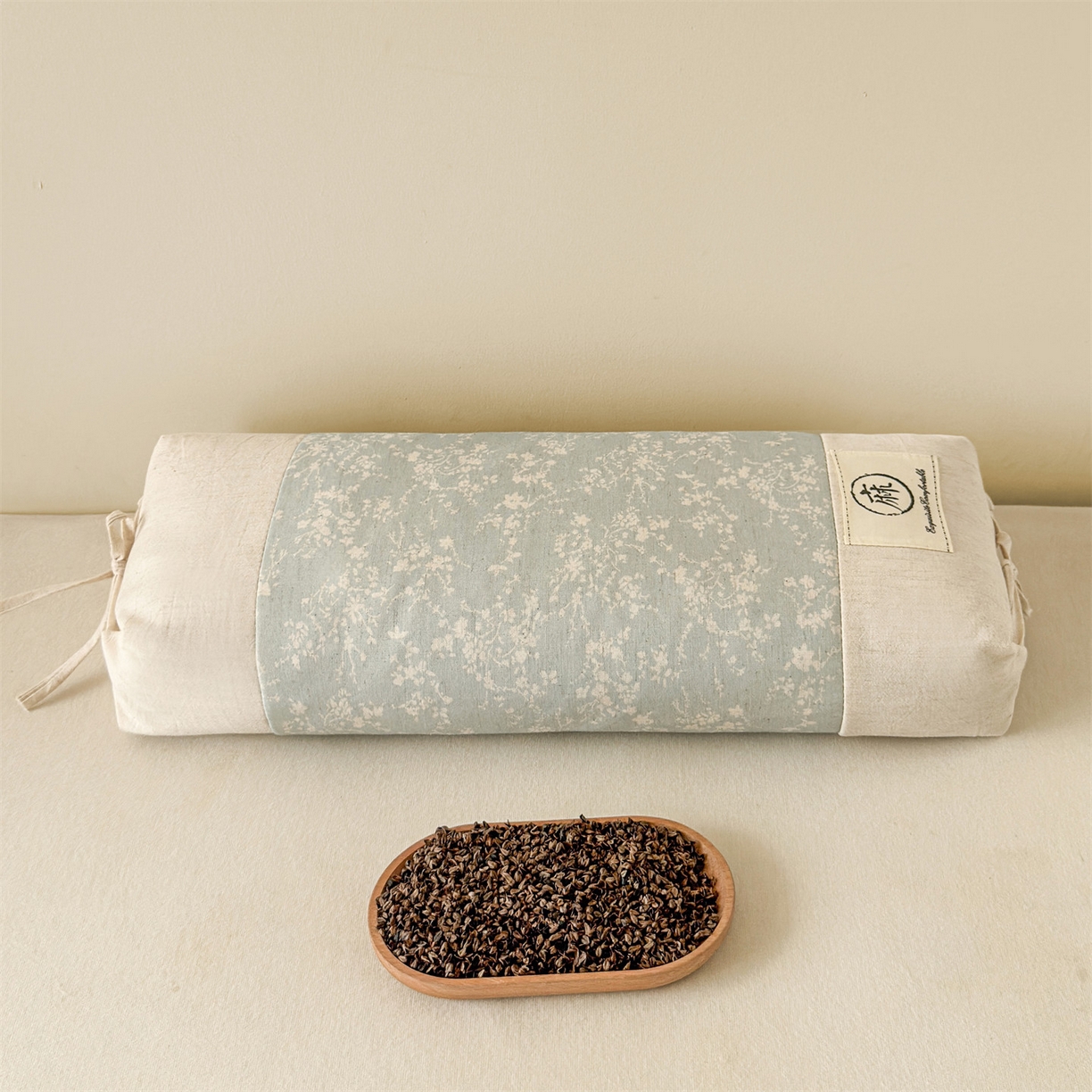 91家纺网 家纺一手货源 找家纺 麦肯锡 2025新款棉麻古朴荞麦两用枕  枕头枕芯 花卉蓝/对