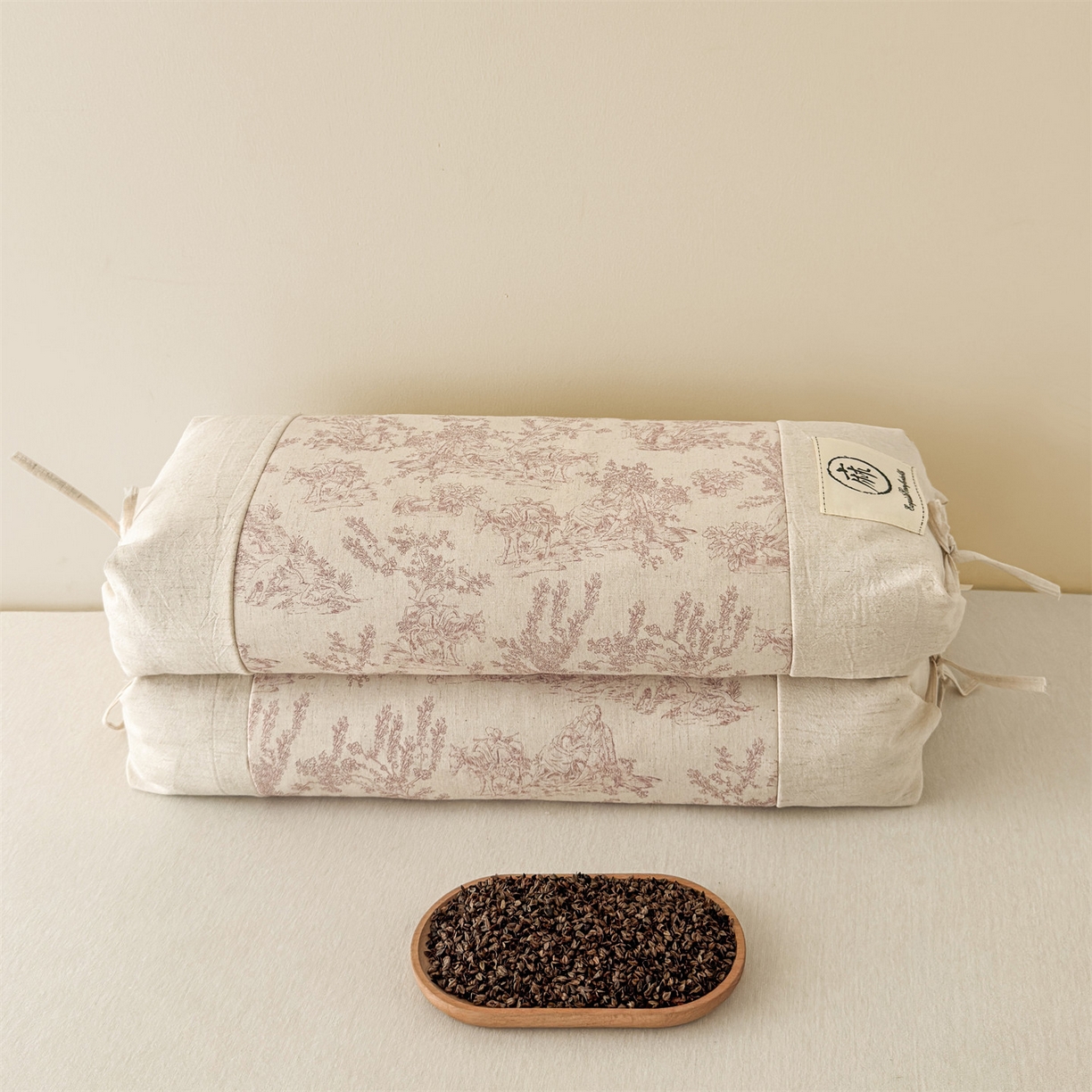 91家纺网 家纺一手货源 找家纺 麦肯锡 2025新款棉麻古朴荞麦两用枕  枕头枕芯 田园粉/对