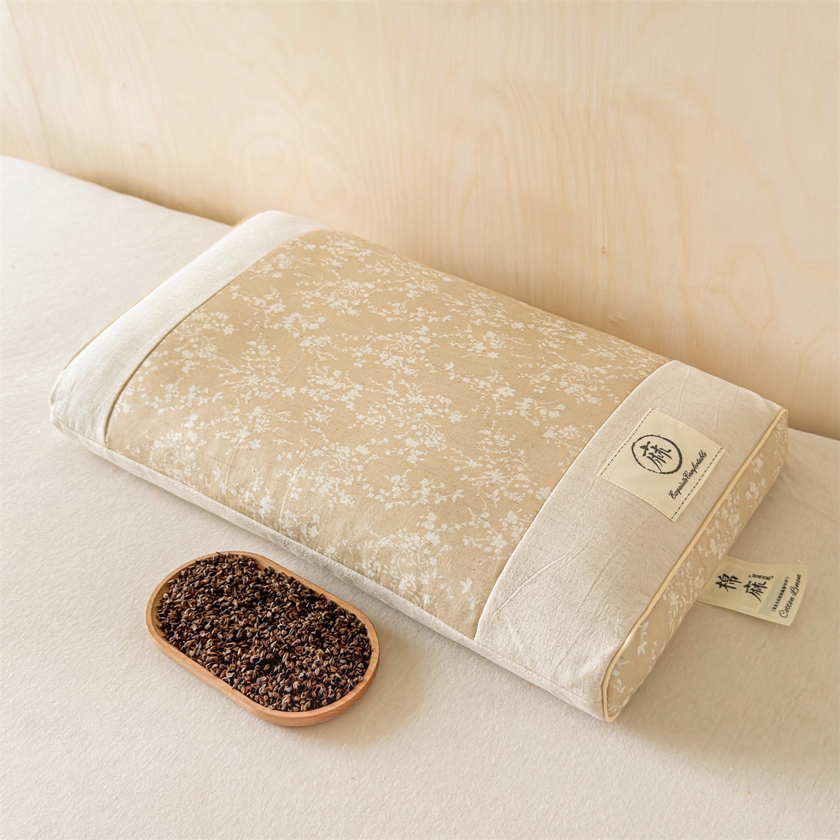 91家纺网 家纺一手货源 找家纺 麦肯锡 2025新款棉麻古朴荞麦助眠枕  枕头枕芯 花卉咖/只