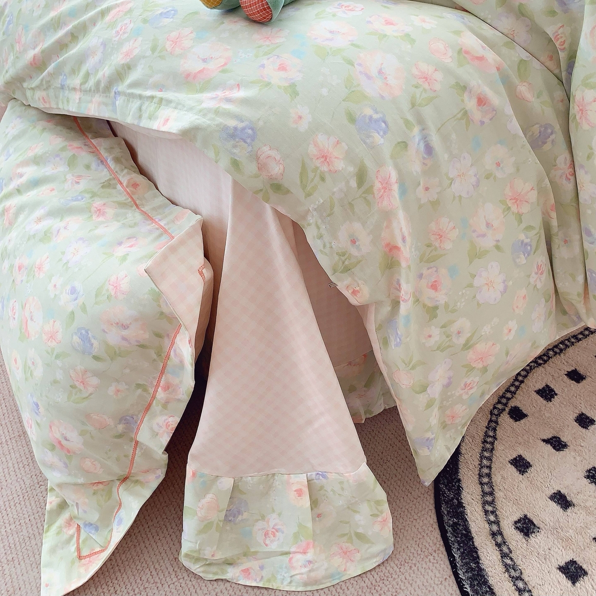 91家纺网 家纺一手货源 找家纺 莱豫家纺 2025新款小清新全棉纯棉四件套 小小花园