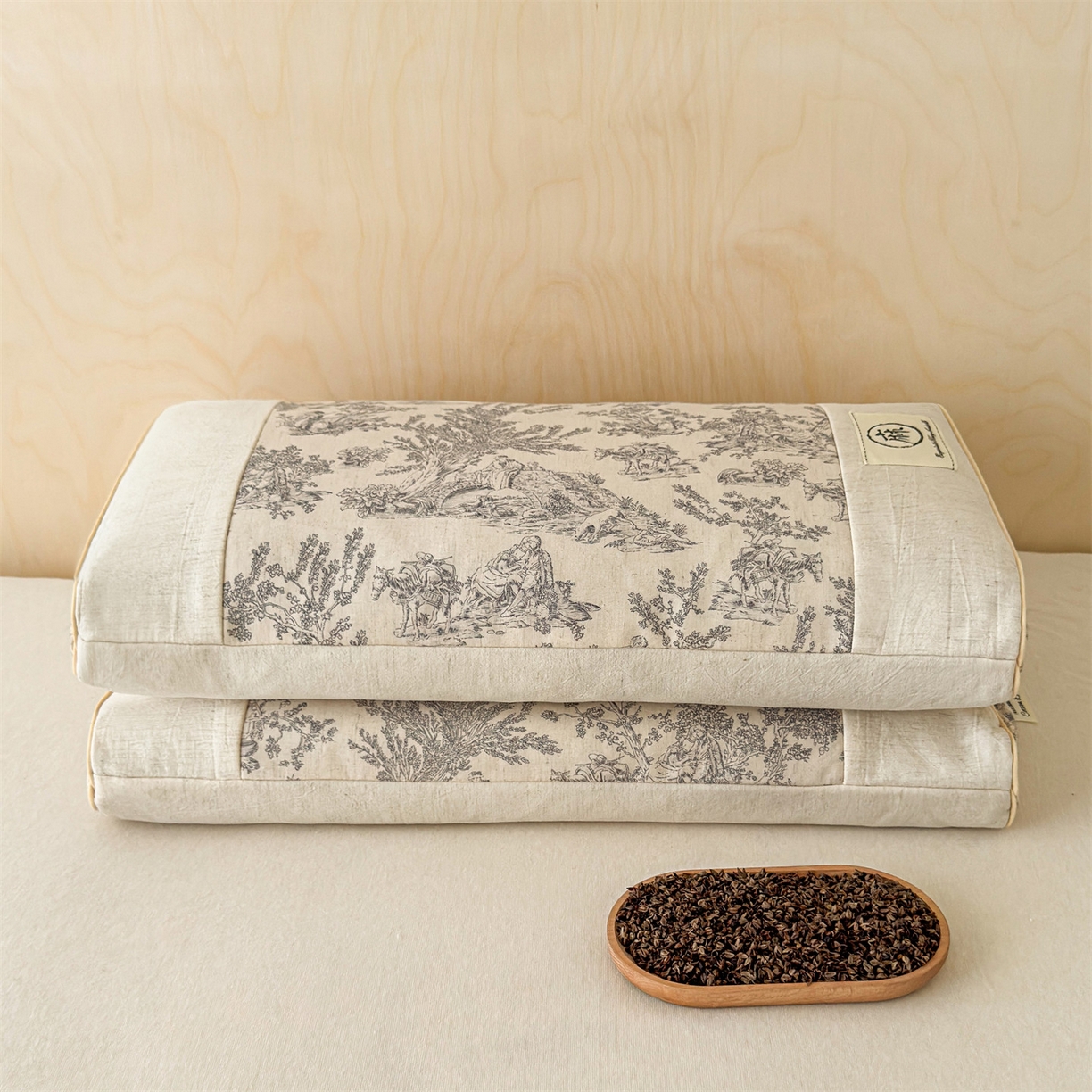 91家纺网 家纺一手货源 找家纺 麦肯锡 2025新款棉麻古朴荞麦助眠枕  枕头枕芯 田园灰/只