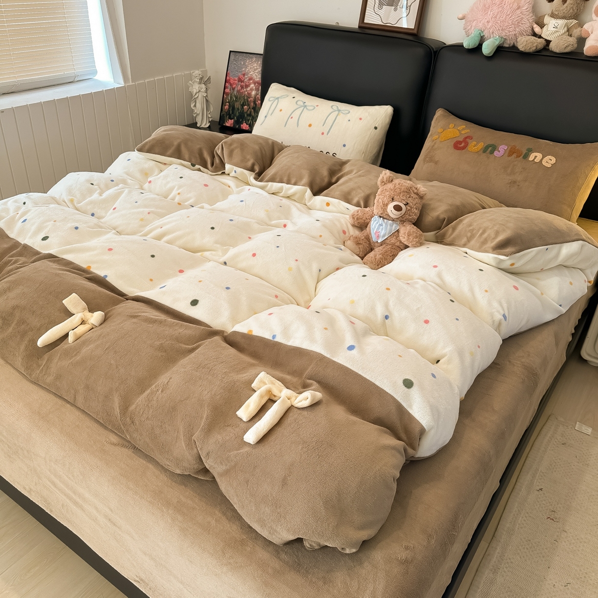 91家纺网 家纺一手货源 找家纺 （总）子钦家纺 2025新款田园复古风加厚牛奶绒蝴蝶结款毛巾绣四件套