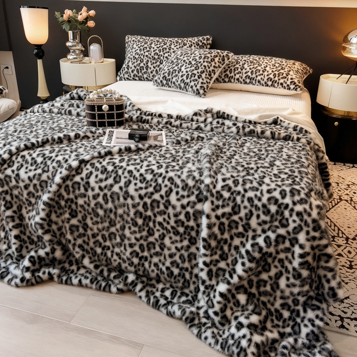 91家纺网 家纺一手货源 找家纺 九花鹿 2025新款丹麦皮草绒水貂绒盖毯毛毯毯子-豹纹 豹纹灰