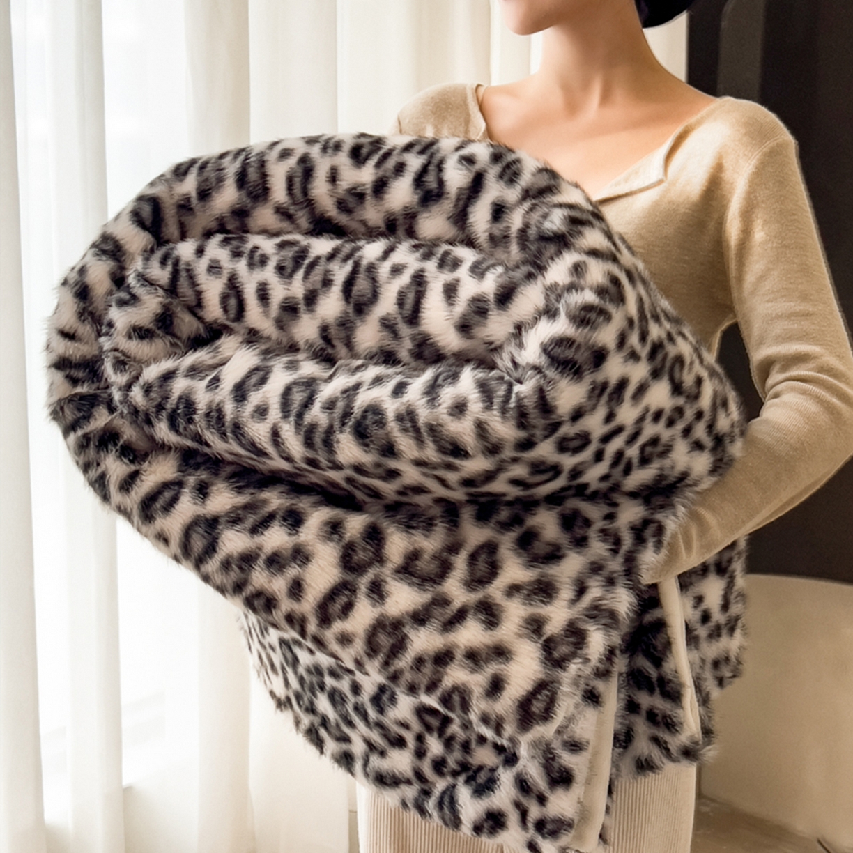 91家纺网 家纺一手货源 找家纺 （总）九花鹿 2025新款丹麦皮草绒水貂绒盖毯毛毯毯子-豹纹