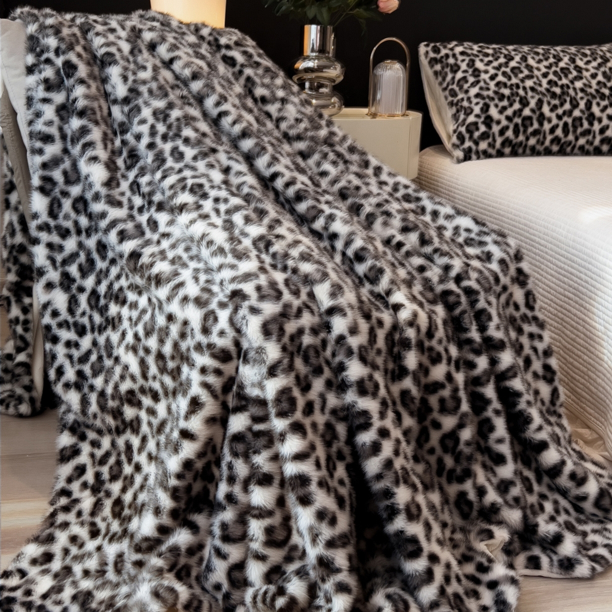 91家纺网 家纺一手货源 找家纺 九花鹿 2025新款丹麦皮草绒水貂绒盖毯毛毯毯子-豹纹 豹纹灰