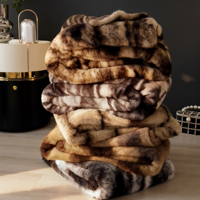 91家纺网 家纺一手货源 找家纺 （总）九花鹿 2025新款丹麦皮草绒水貂绒盖毯毛毯毯子