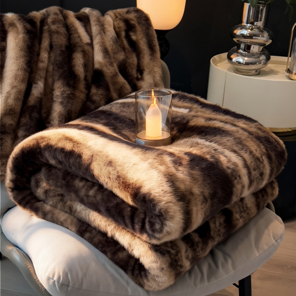 91家纺网 家纺一手货源 找家纺 九花鹿 2025新款丹麦皮草绒水貂绒盖毯毛毯毯子 玛丽娜-拿铁棕