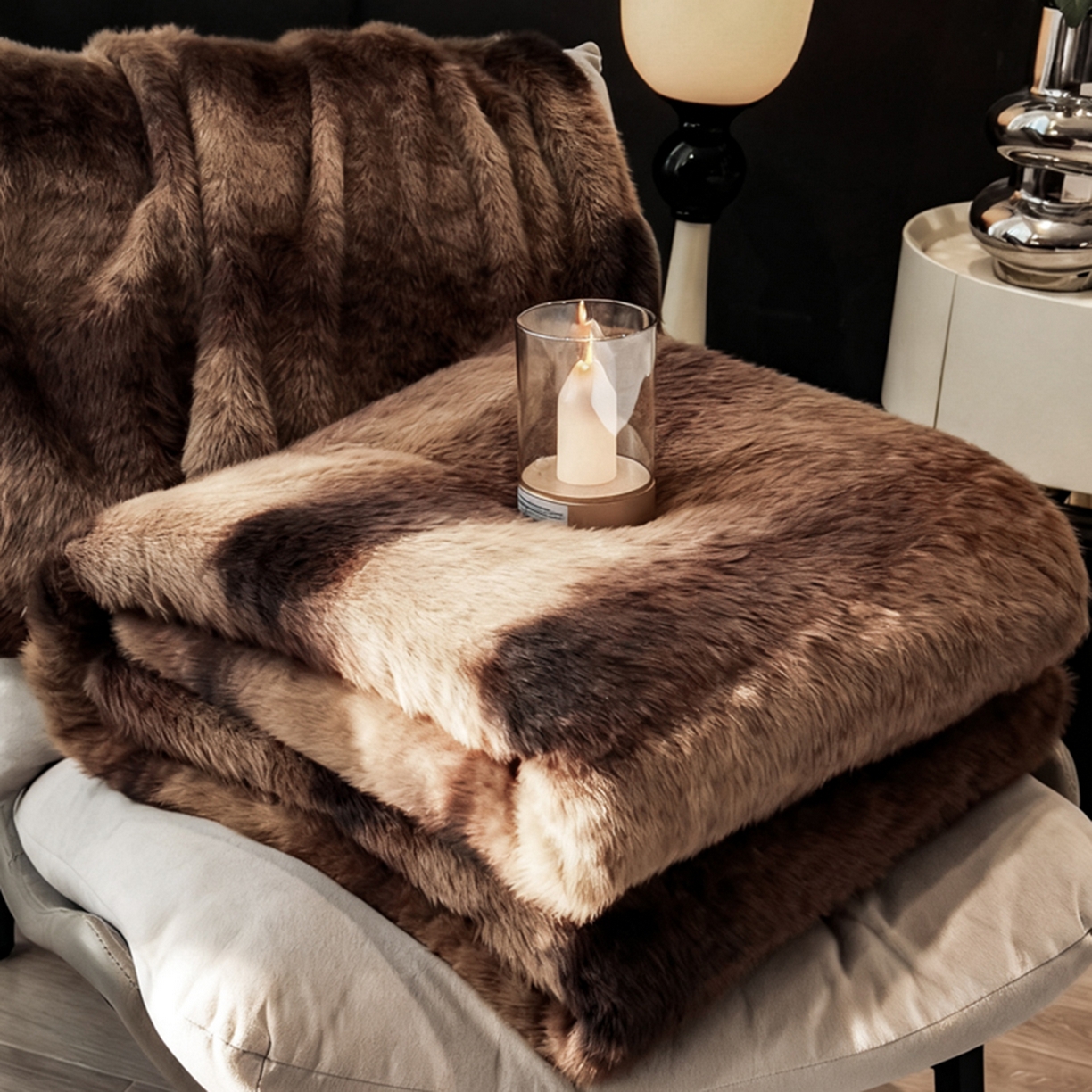 91家纺网 家纺一手货源 找家纺 九花鹿 2025新款丹麦皮草绒水貂绒盖毯毛毯毯子 巴洛克