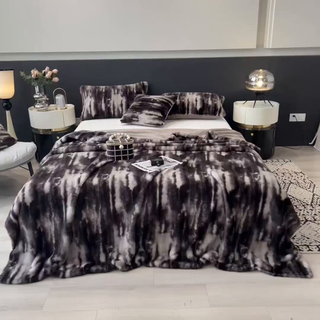 91家纺网 家纺一手货源 找家纺 九花鹿 2025新款丹麦皮草绒水貂绒盖毯毛毯毯子 艾莉