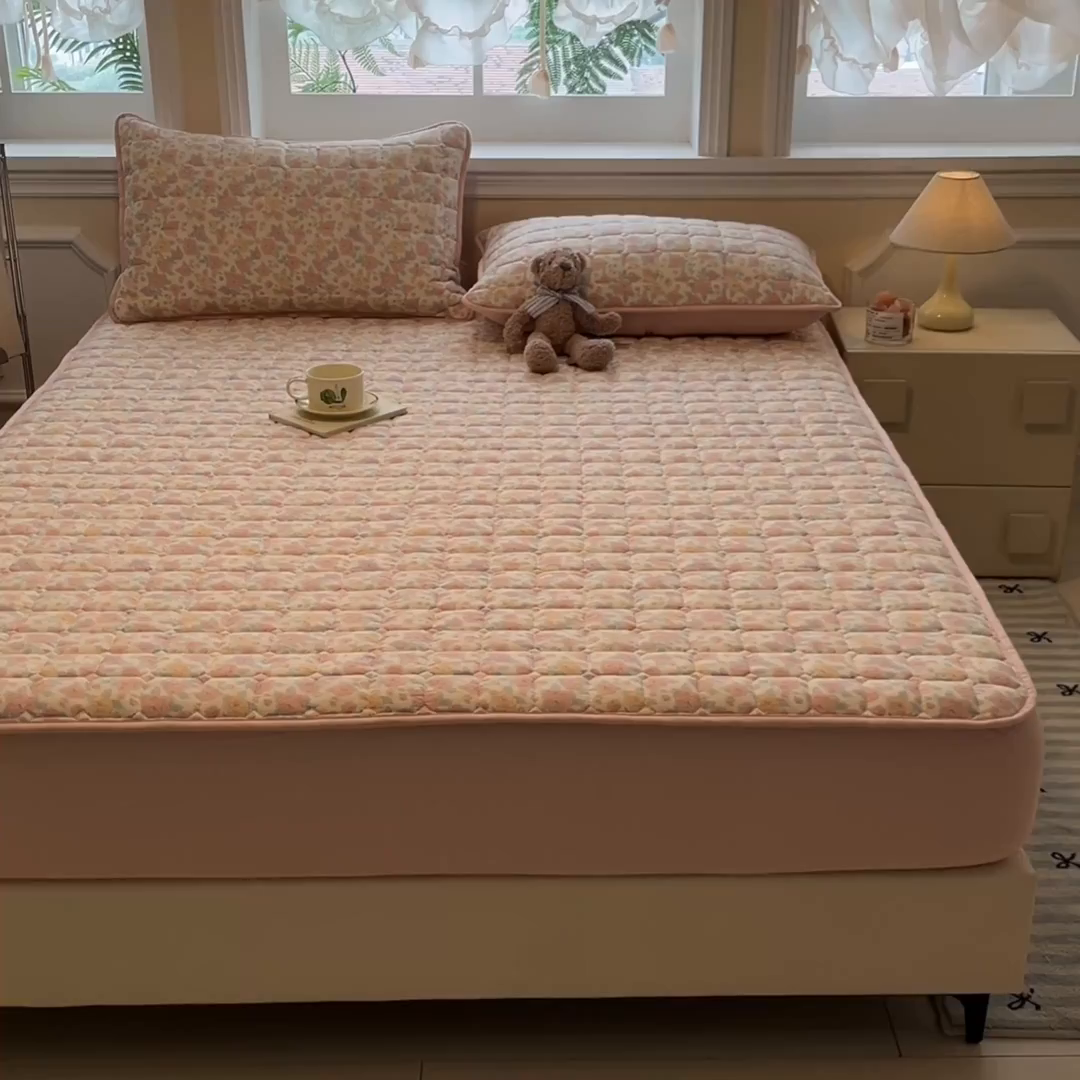 91家纺网 家纺一手货源 找家纺 （总）九亭家纺 2025新款A类皱皱纱印花防水夹棉床笠