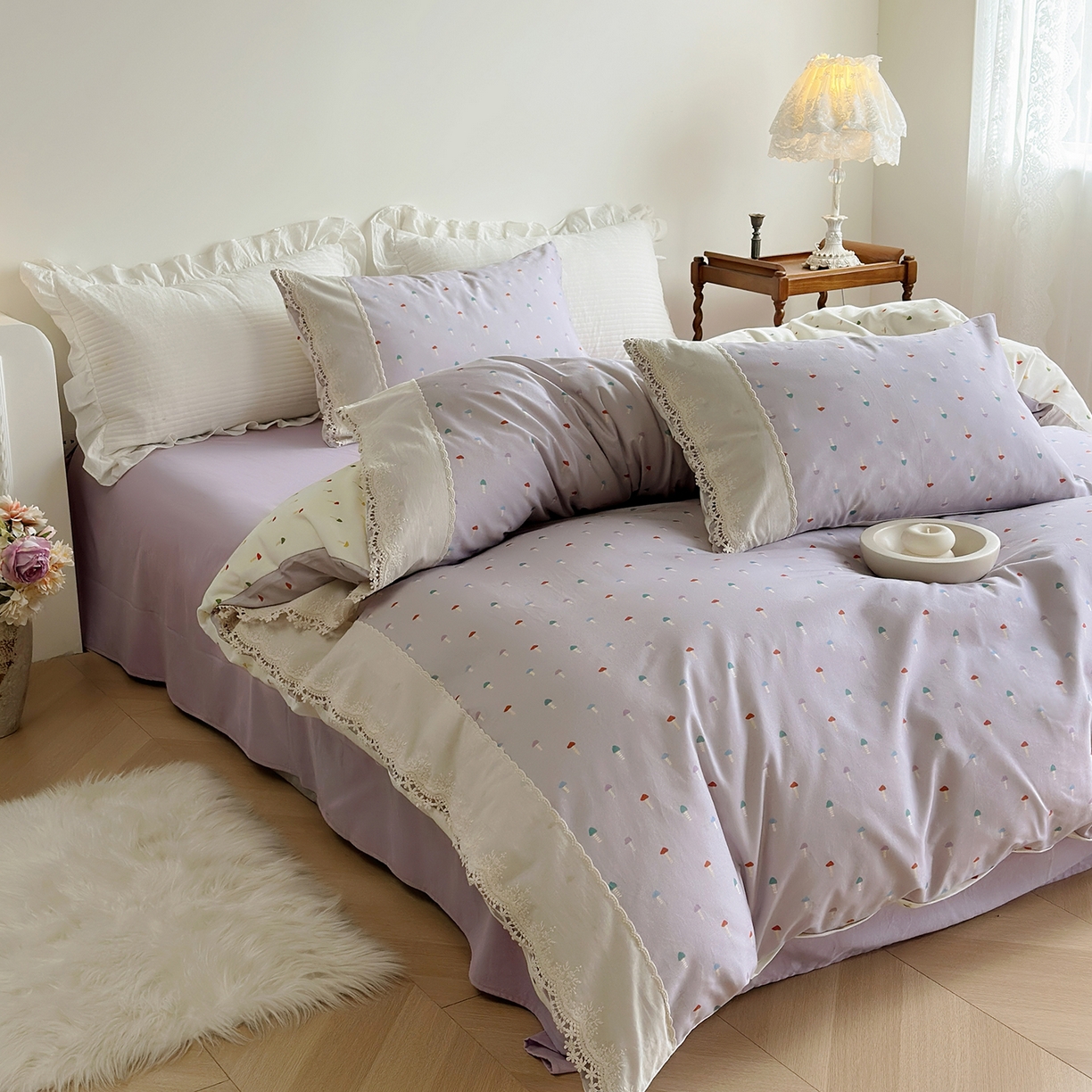 91家纺网 家纺一手货源 找家纺 怡家居 2025新款全棉纯棉磨毛数码印花韩系花边四件套 紫蘑菇