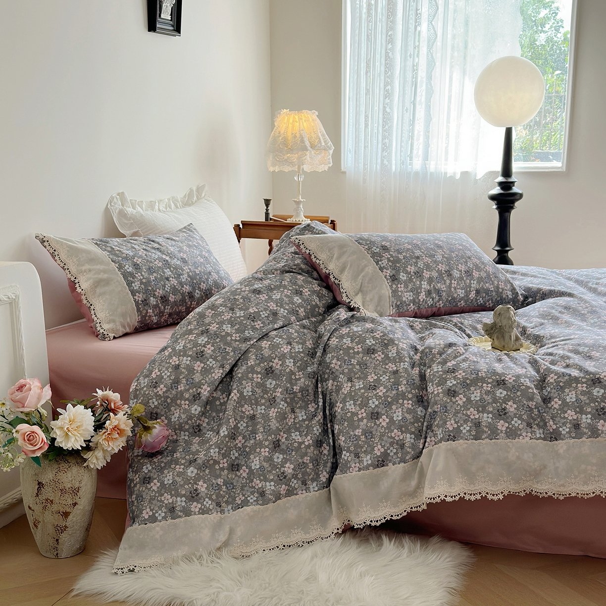 91家纺网 家纺一手货源 找家纺 怡家居 2025新款全棉纯棉磨毛数码印花韩系花边四件套 玛丽亚