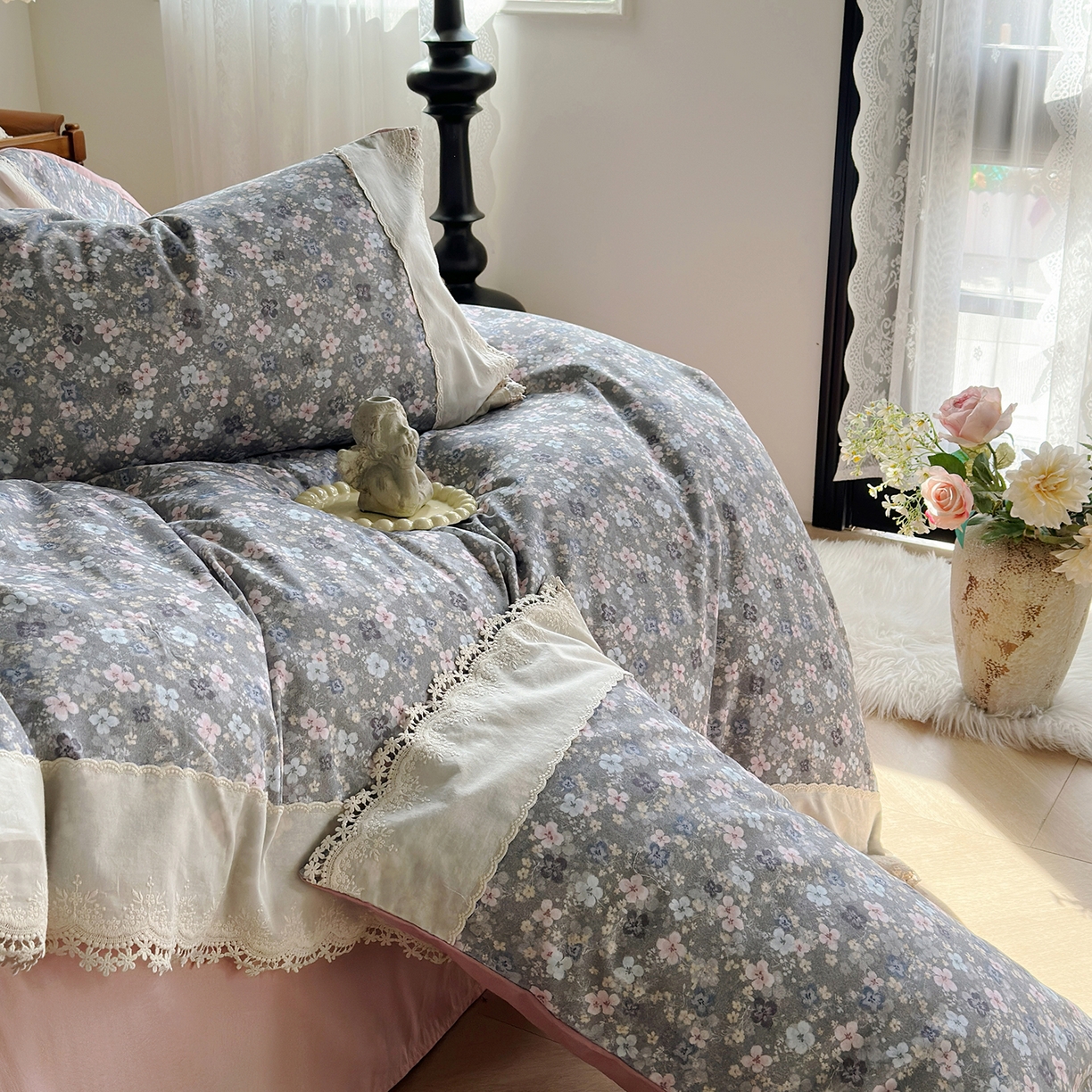 91家纺网 家纺一手货源 找家纺 怡家居 2025新款全棉纯棉磨毛数码印花韩系花边四件套 玛丽亚