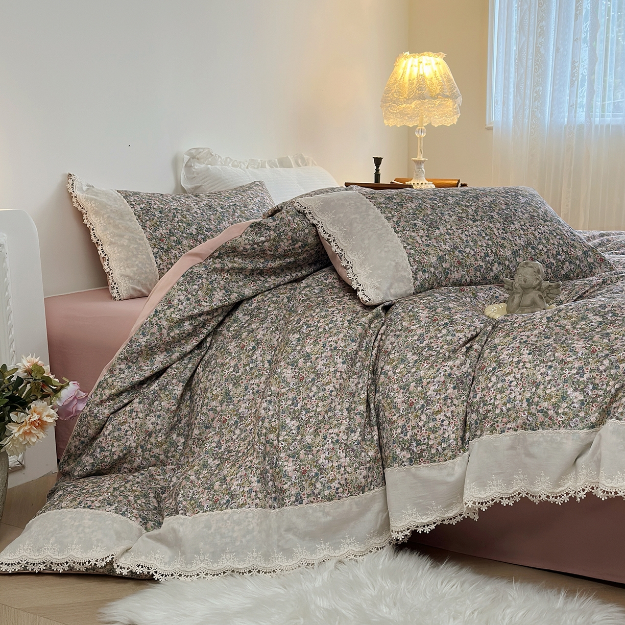 91家纺网 家纺一手货源 找家纺 怡家居 2025新款全棉纯棉磨毛数码印花韩系花边四件套 珍妮