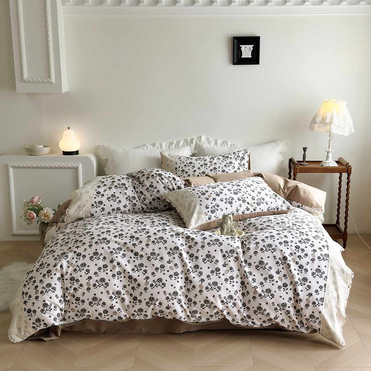 91家纺网 家纺一手货源 找家纺 怡家居 2025新款全棉纯棉磨毛数码印花韩系花边四件套 语棠