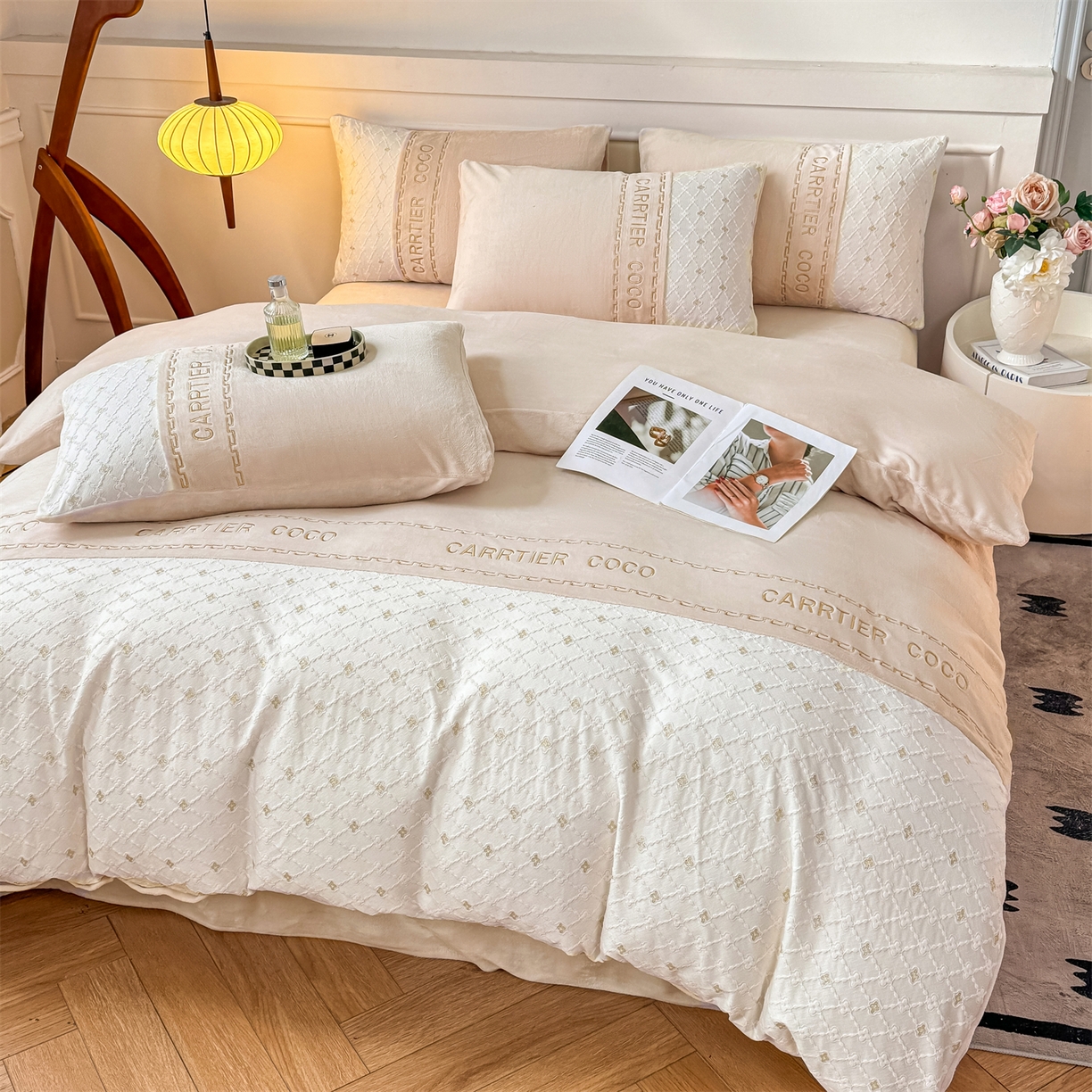 91家纺网 家纺一手货源 找家纺 灰鲸 2025新款牛奶绒拼接刺绣雕花四件套-可可 可可-奶茶