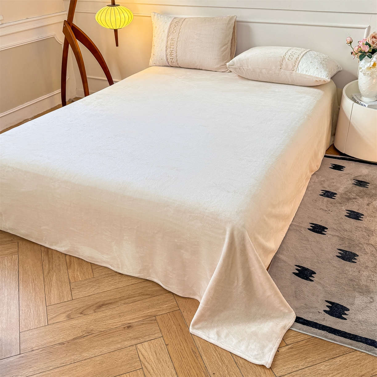 91家纺网 家纺一手货源 找家纺 灰鲸 2025新款牛奶绒拼接刺绣雕花四件套-可可 可可-奶茶