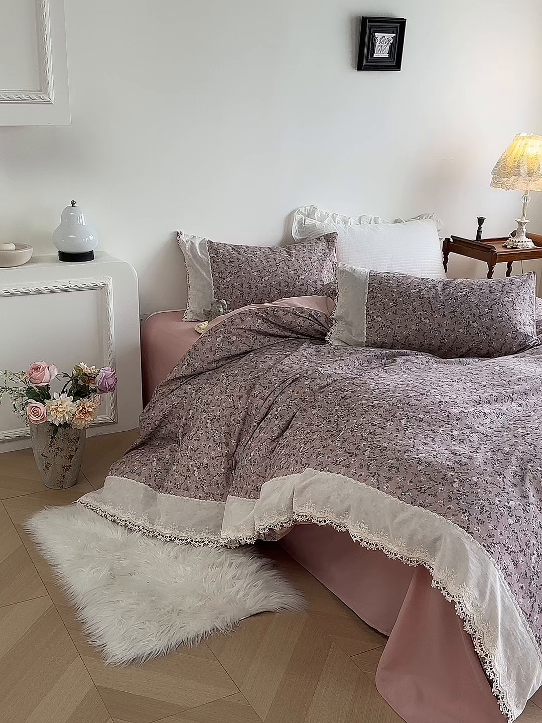 91家纺网 家纺一手货源 找家纺 怡家居 2025新款全棉纯棉磨毛数码印花韩系花边四件套 茵然