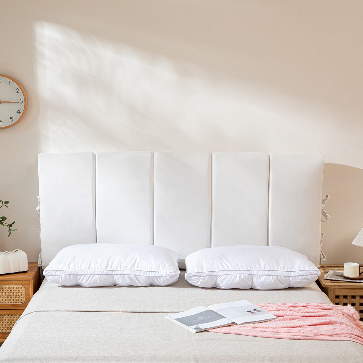 91家纺网 家纺一手货源 找家纺 沐沐家纺 2026新款丰德绒海绵款床头罩 米白