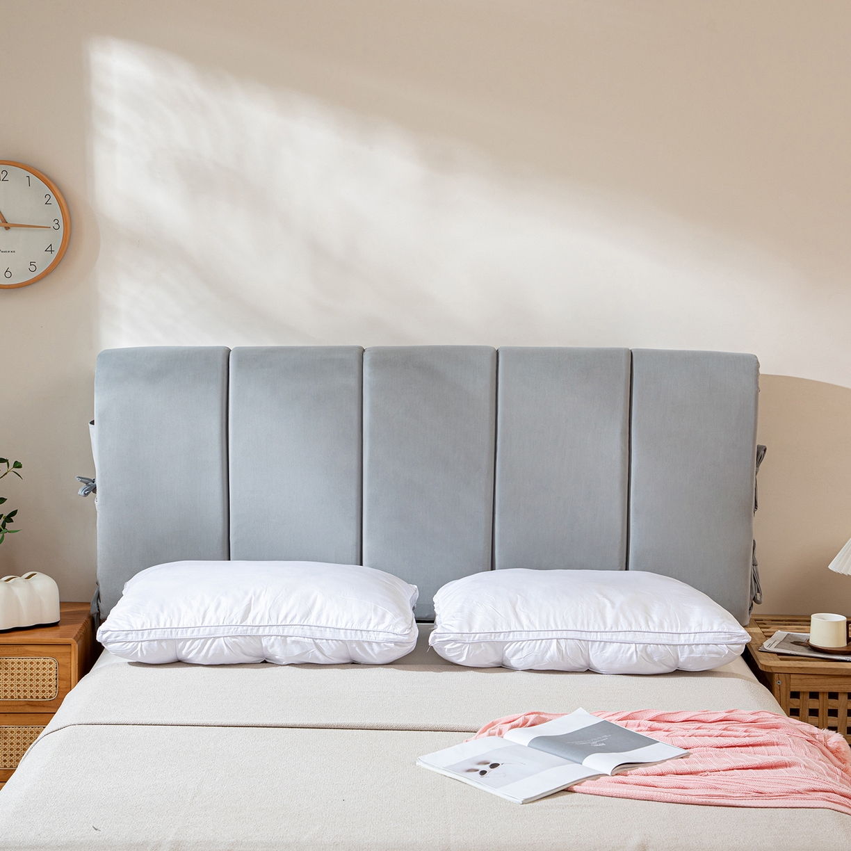 91家纺网 家纺一手货源 找家纺 沐沐家纺 2026新款丰德绒海绵款床头罩 浅灰