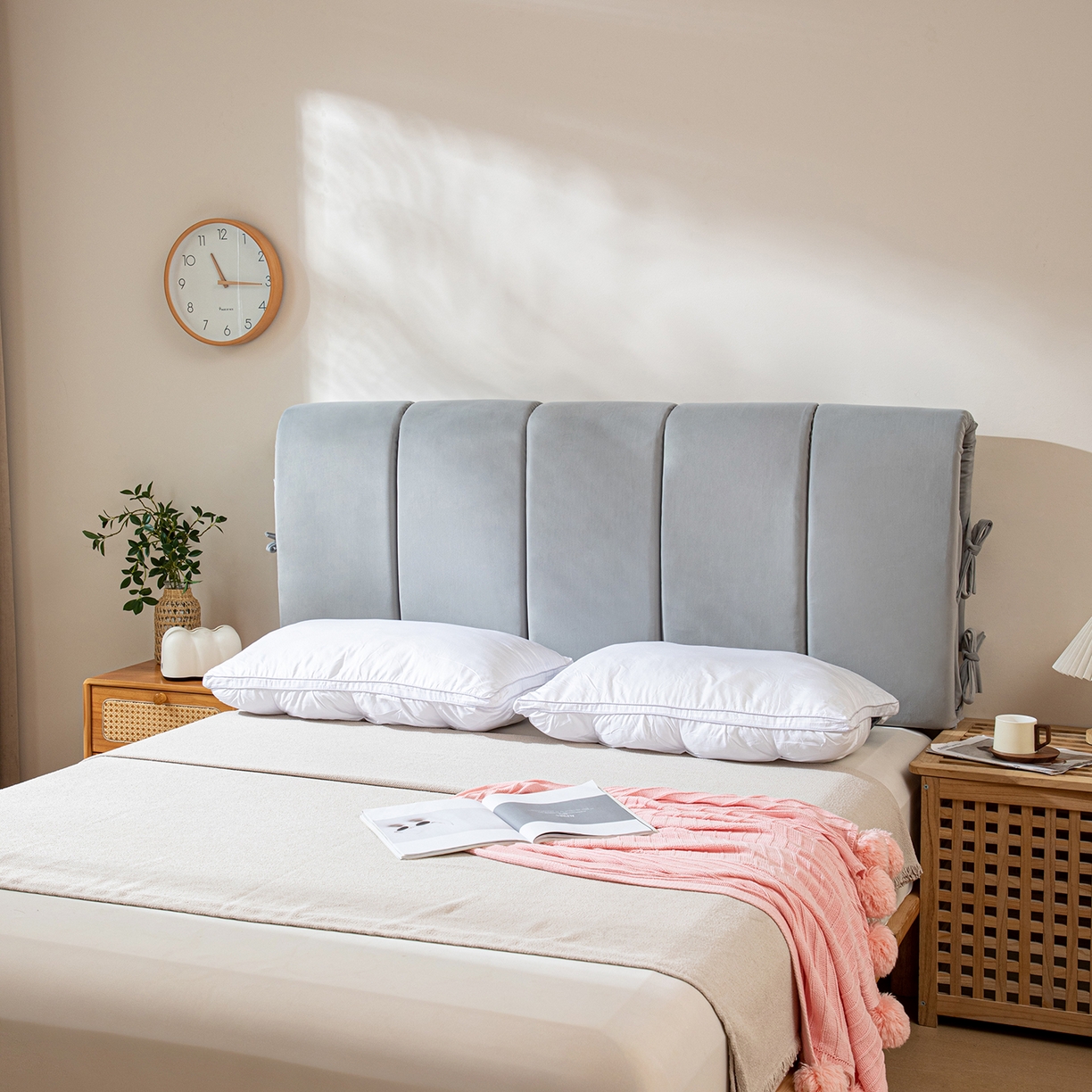 91家纺网 家纺一手货源 找家纺 沐沐家纺 2026新款丰德绒海绵款床头罩 浅灰