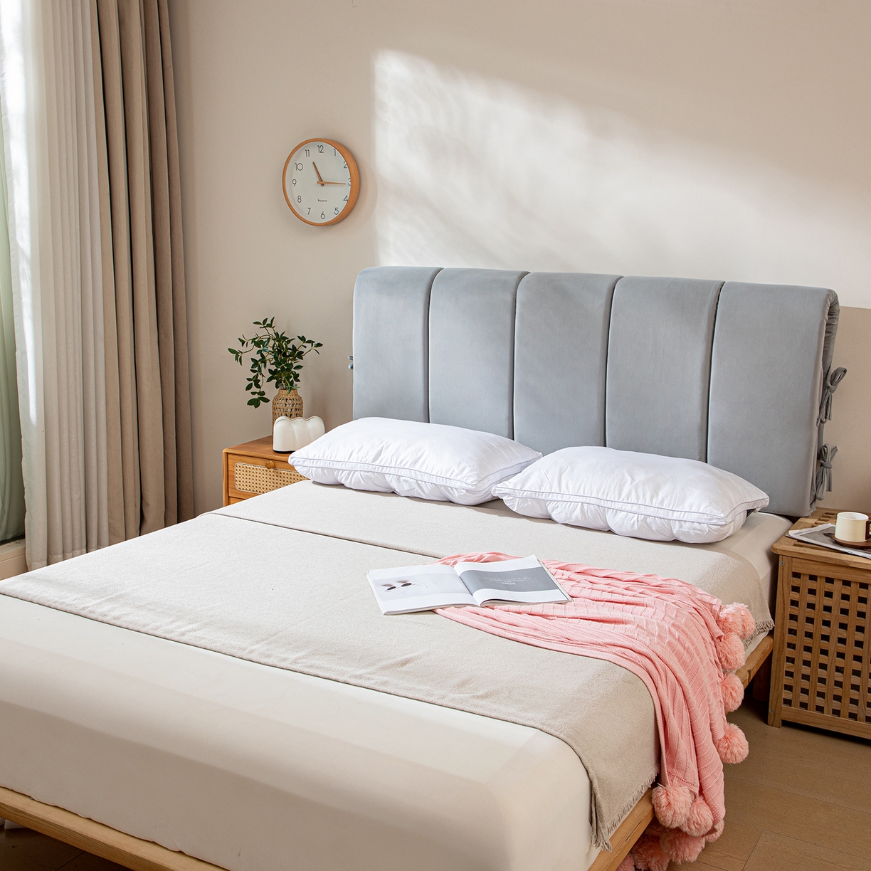 91家纺网 家纺一手货源 找家纺 沐沐家纺 2026新款丰德绒海绵款床头罩 浅灰