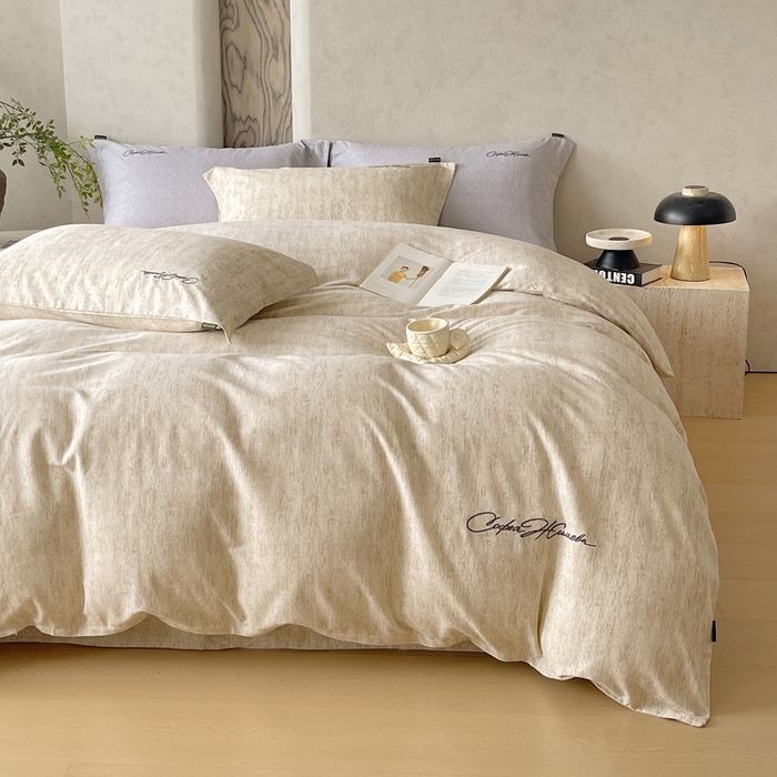 91家纺网 家纺一手货源 找家纺 春皖家纺 2025新款棉天丝纯色刺绣四件套单品系列-四件套 亮绮黄