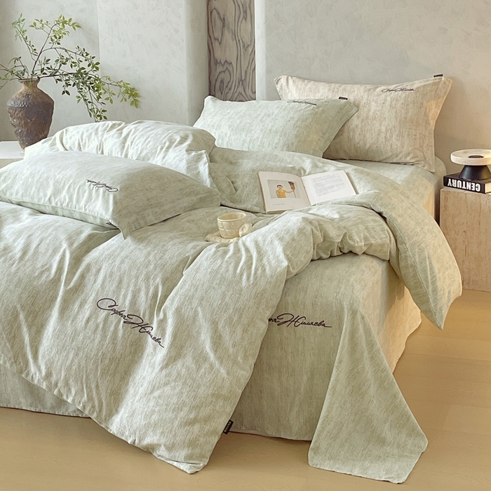 91家纺网 家纺一手货源 找家纺 春皖家纺 2025新款棉天丝纯色刺绣四件套单品系列-四件套 苔绮绿