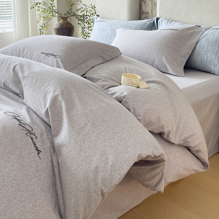 91家纺网 家纺一手货源 找家纺 春皖家纺 2025新款棉天丝纯色刺绣四件套单品系列-四件套 钛绮灰