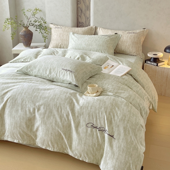 91家纺网 家纺一手货源 找家纺 春皖家纺 2025新款棉天丝纯色刺绣四件套单品系列-四件套 苔绮绿