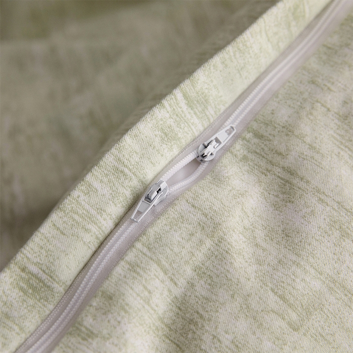 91家纺网 家纺一手货源 找家纺 春皖家纺 2025新款棉天丝纯色刺绣四件套单品系列-单被套 苔绮绿