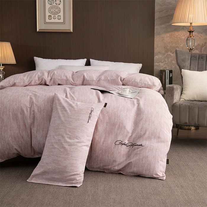 91家纺网 家纺一手货源 找家纺 春皖家纺 2025新款棉天丝纯色刺绣四件套单品系列-单被套 樱绮丝