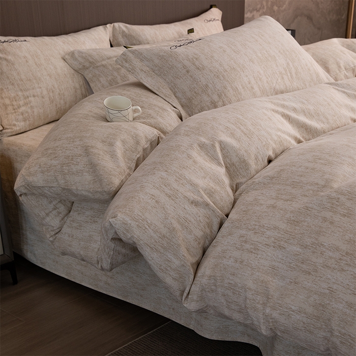 91家纺网 家纺一手货源 找家纺 春皖家纺 2025新款棉天丝纯色刺绣四件套单品系列-单被套 亮绮黄