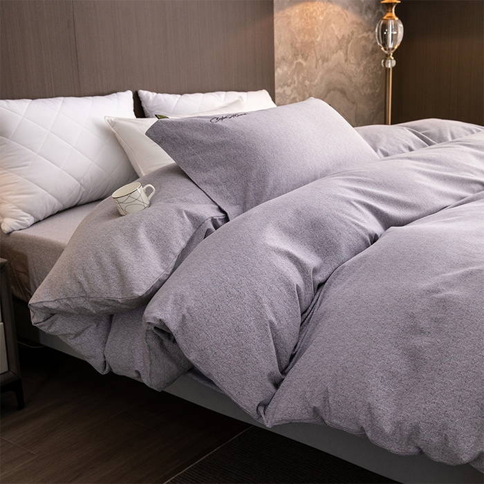 91家纺网 家纺一手货源 找家纺 春皖家纺 2025新款棉天丝纯色刺绣四件套单品系列-单被套 钛绮灰
