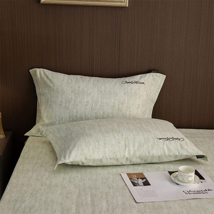 91家纺网 家纺一手货源 找家纺 春皖家纺 2025新款棉天丝纯色刺绣四件套单品系列-单枕套 苔绮绿