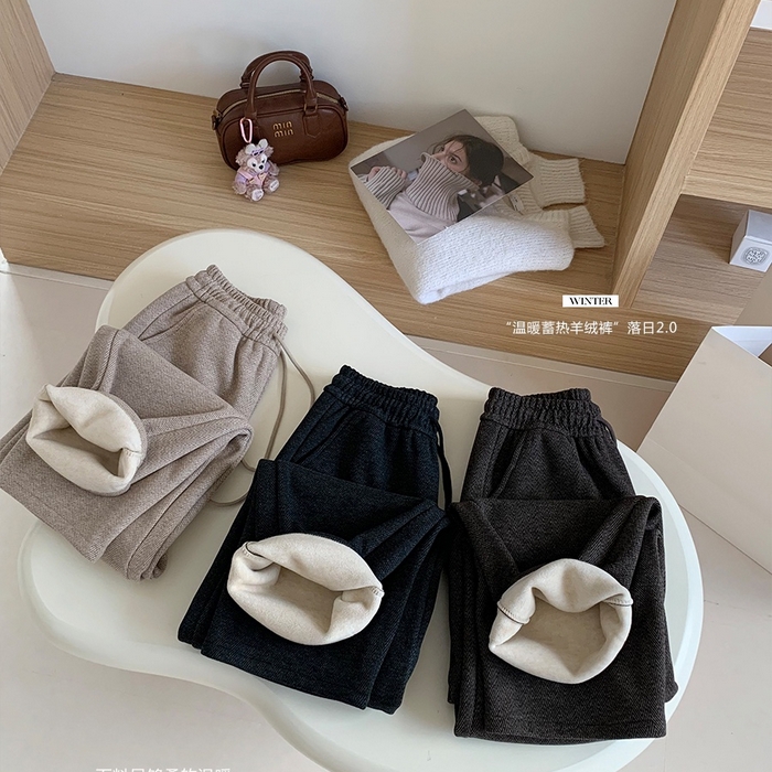 91家纺网 家纺一手货源 找家纺 妍景家居生活馆 2025新款羊绒奶奶裤 黑色