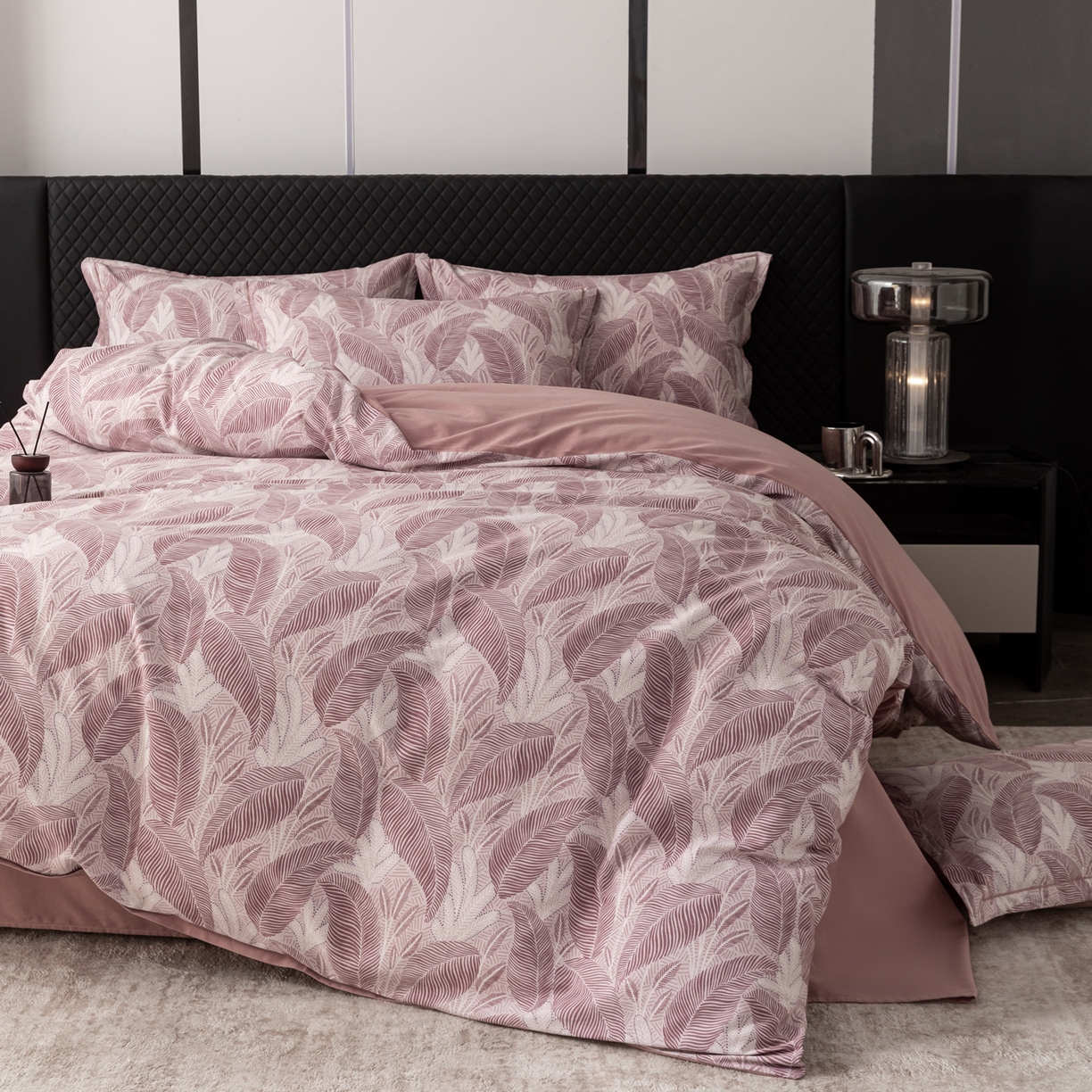 91家纺网 家纺一手货源 找家纺 贝兰仙奴 2025新款全棉磨毛多规格系列四件套 爱恋羽叶豆沙