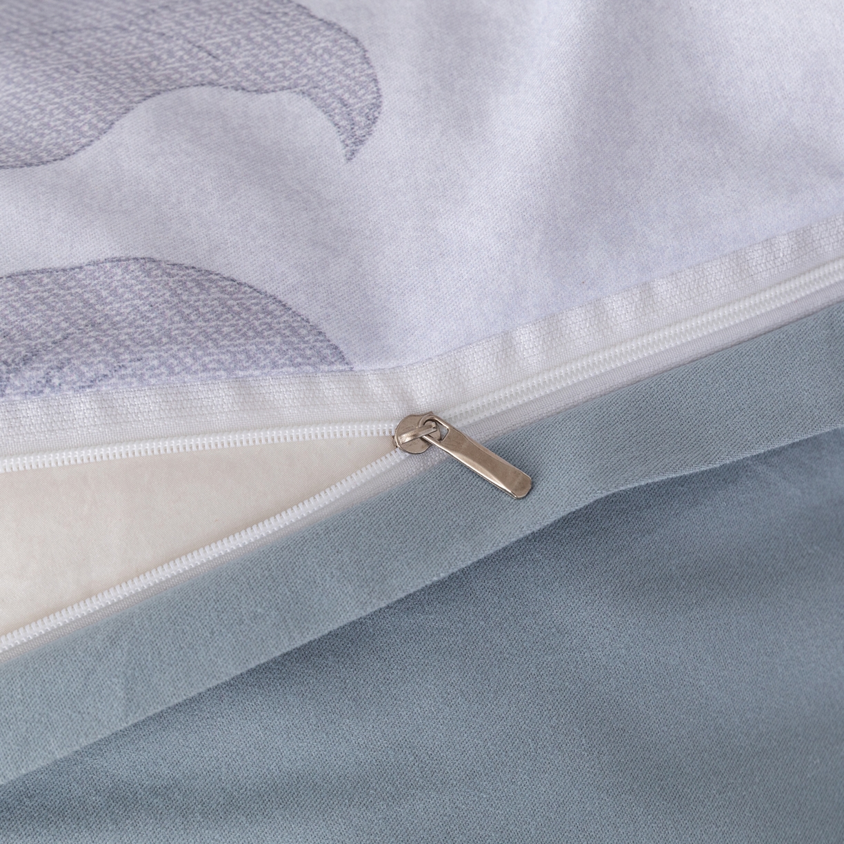 91家纺网 家纺一手货源 找家纺 贝兰仙奴 2025新款全棉磨毛多规格系列四件套 安梦灰