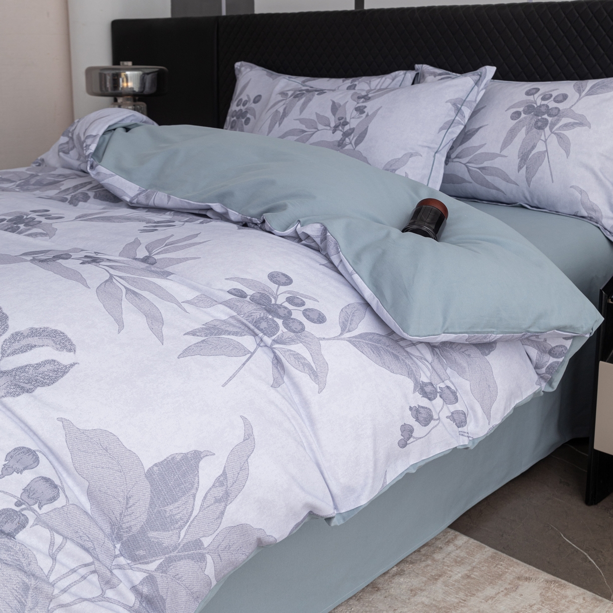 91家纺网 家纺一手货源 找家纺 贝兰仙奴 2025新款全棉磨毛多规格系列四件套 安梦灰