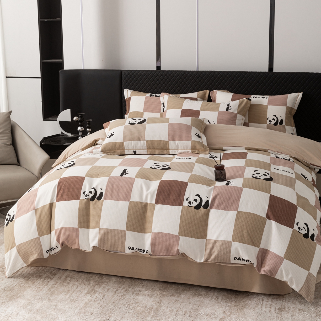 91家纺网 家纺一手货源 找家纺 贝兰仙奴 2025新款全棉磨毛多规格系列四件套 格调熊猫棕