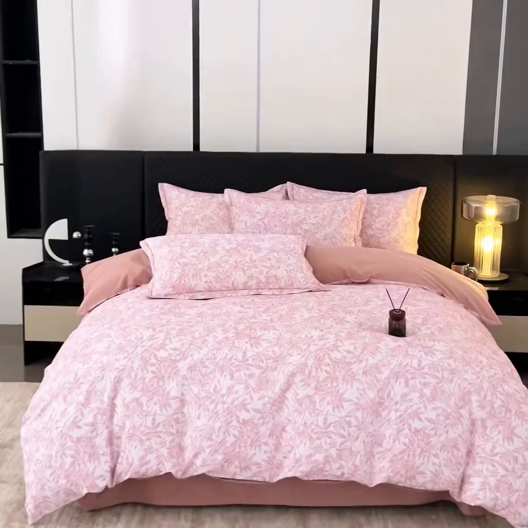 91家纺网 家纺一手货源 找家纺 贝兰仙奴 2025新款全棉磨毛多规格系列四件套 恋影春天粉