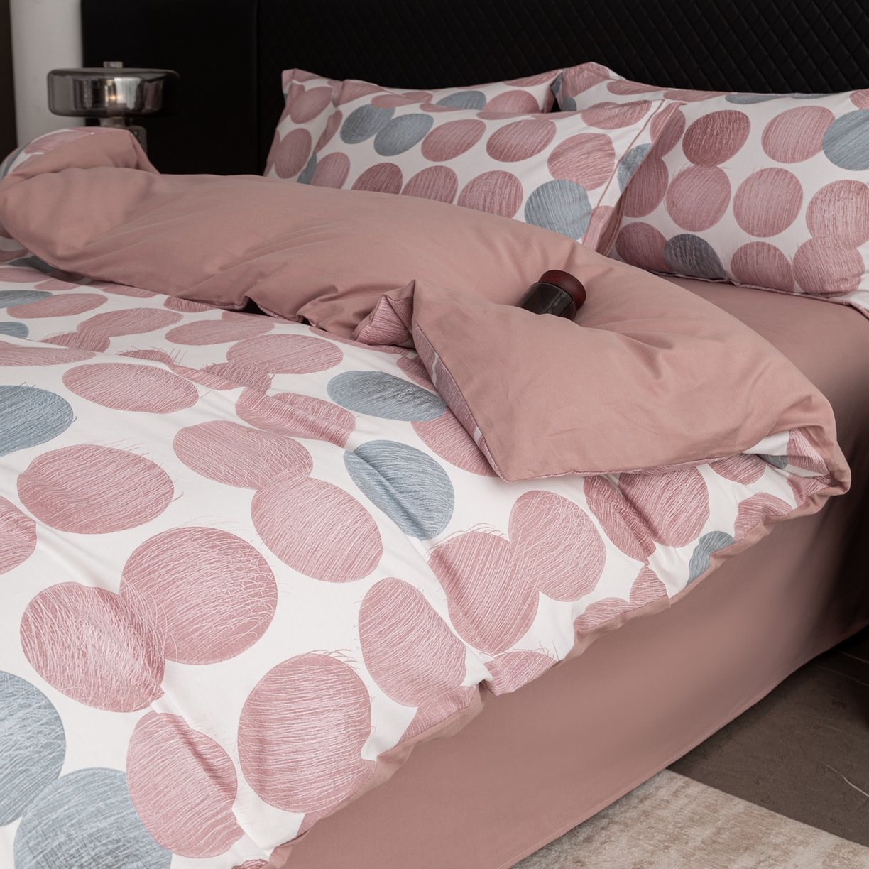 91家纺网 家纺一手货源 找家纺 贝兰仙奴 2025新款全棉磨毛多规格系列四件套 完美生活豆沙