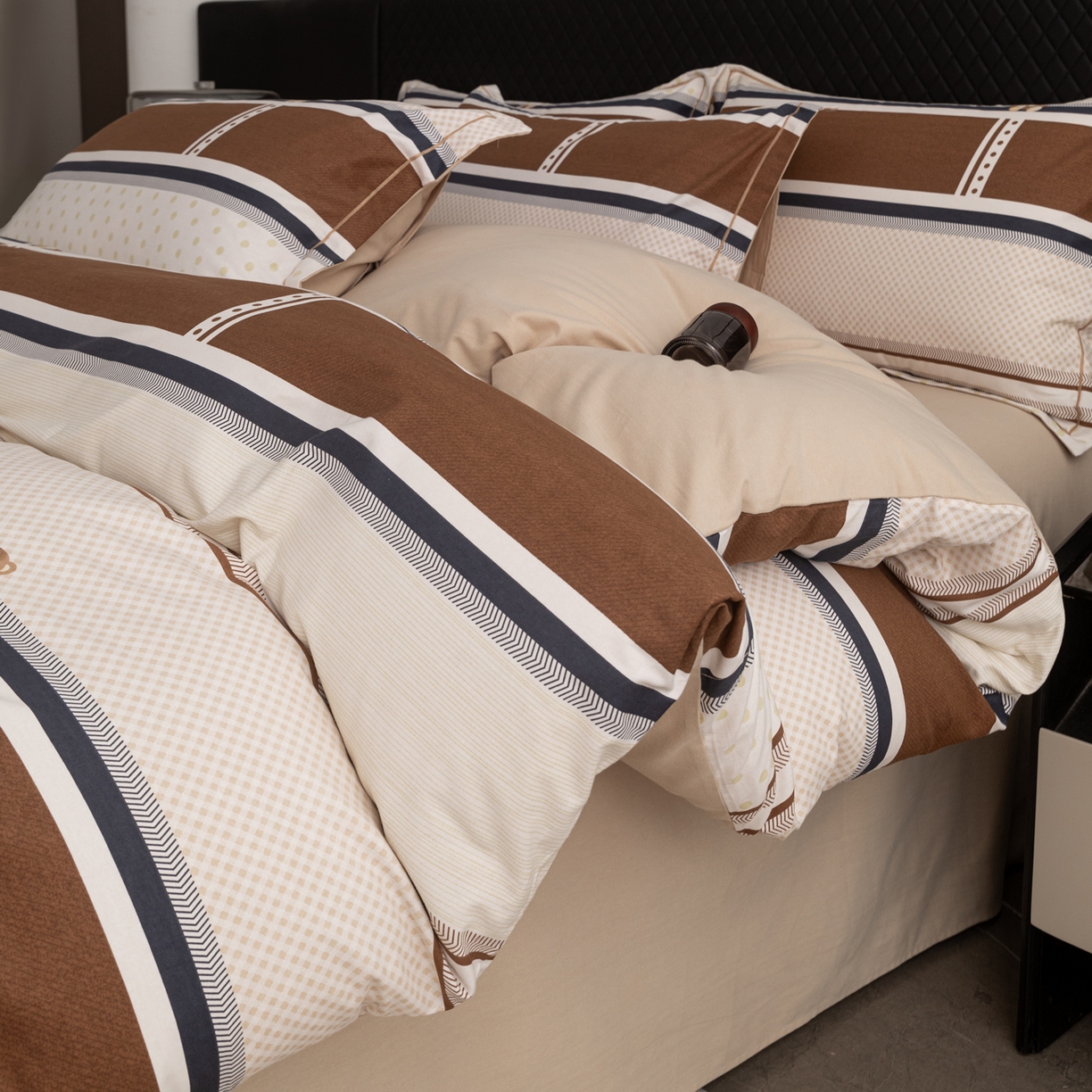 91家纺网 家纺一手货源 找家纺 贝兰仙奴 2025新款全棉磨毛多规格系列四件套 熊可爱咖