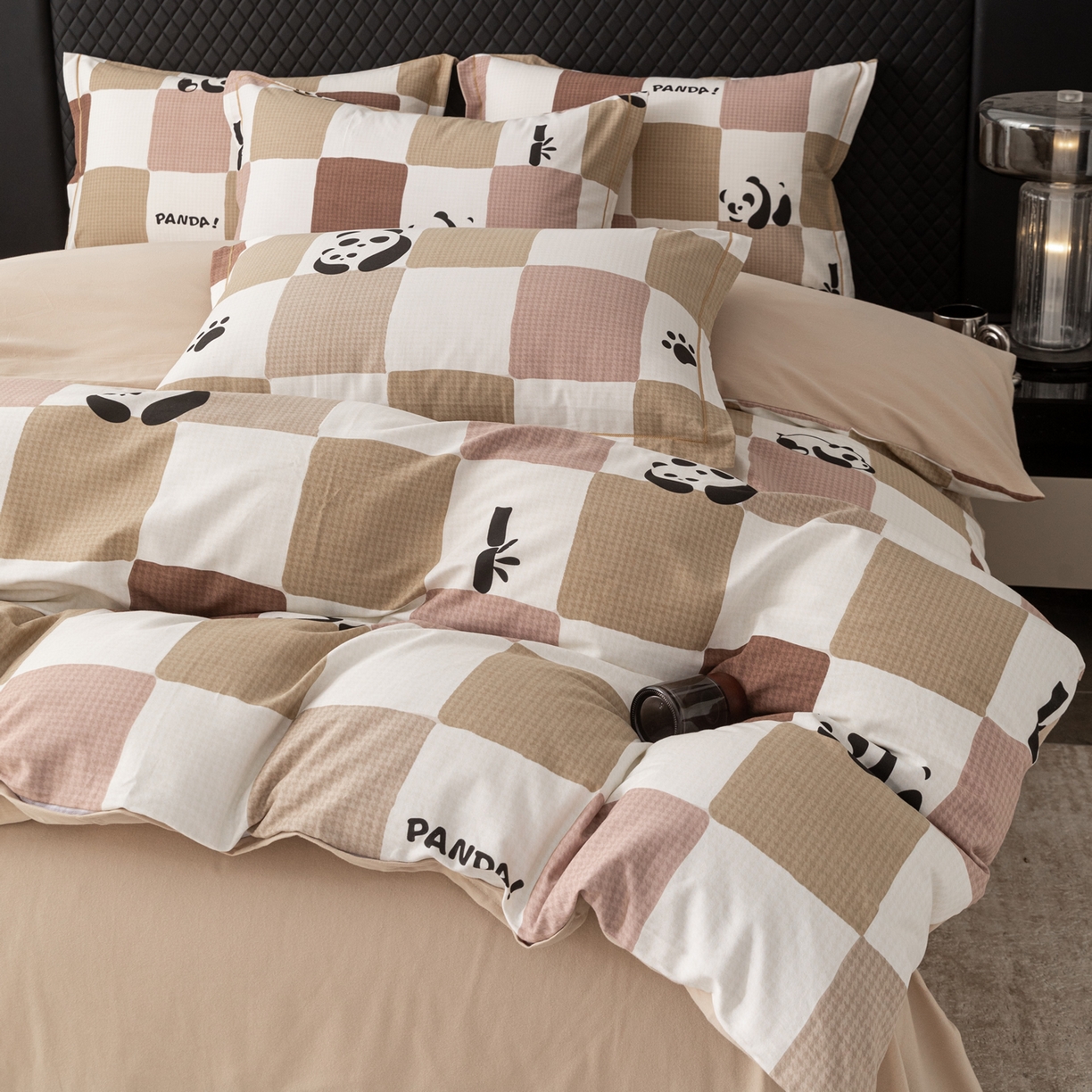 91家纺网 家纺一手货源 找家纺 贝兰仙奴 2025新款全棉磨毛多规格系列单被套 格调熊猫棕