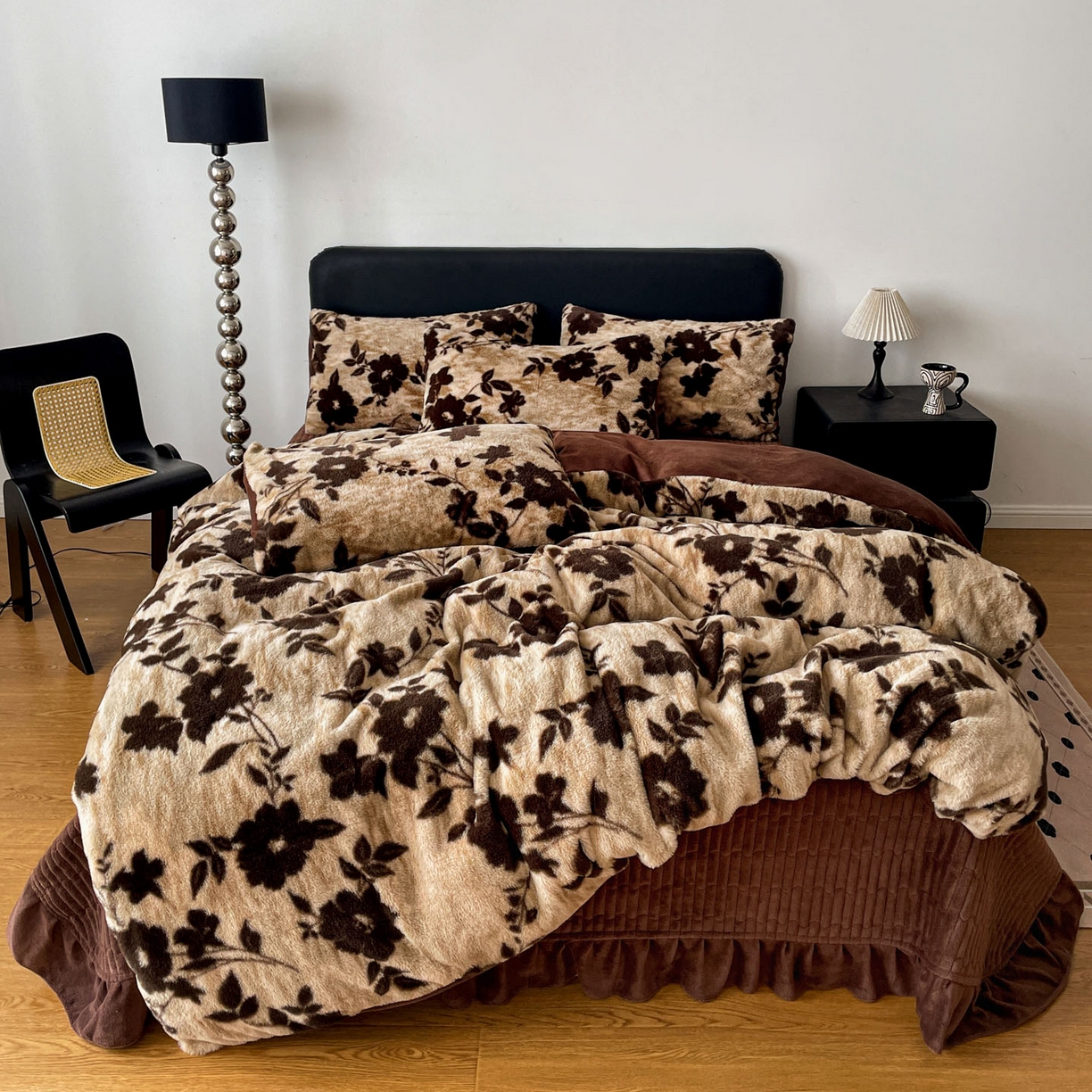 91家纺网 家纺一手货源 找家纺 富米莱（原臻工厂） 2025新款简约美拉德高克重兔绒牛奶绒床盖床裙四件套 简约款-简爱